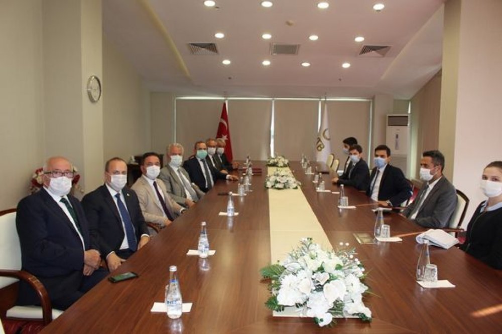 Yurtdışı Türkler ve Akraba Topluluklar Başkanlığını ziyareti